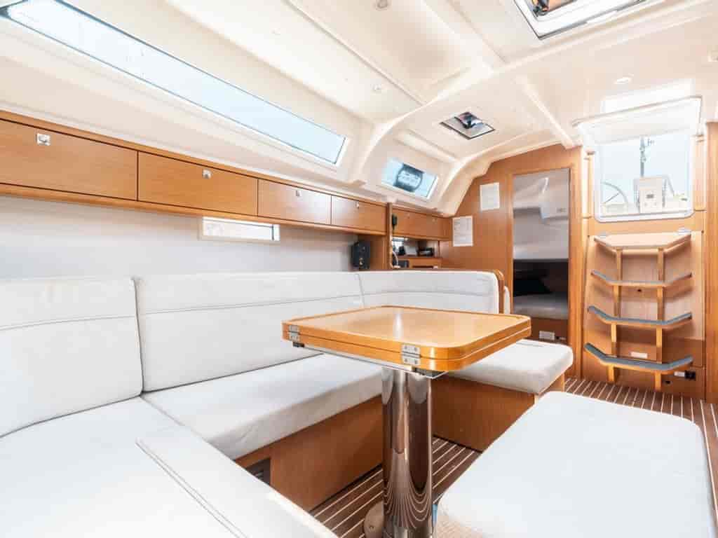 Boat picture 9