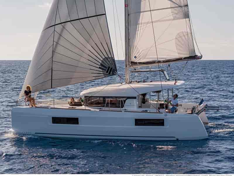 Photo of STENELLA, image 1 of 5