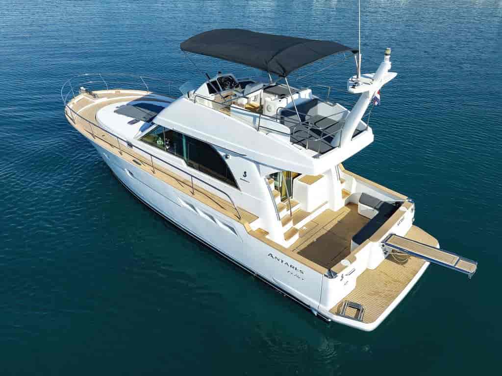 Boat picture 12