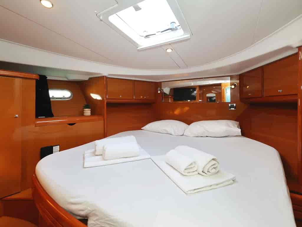 Boat picture 9