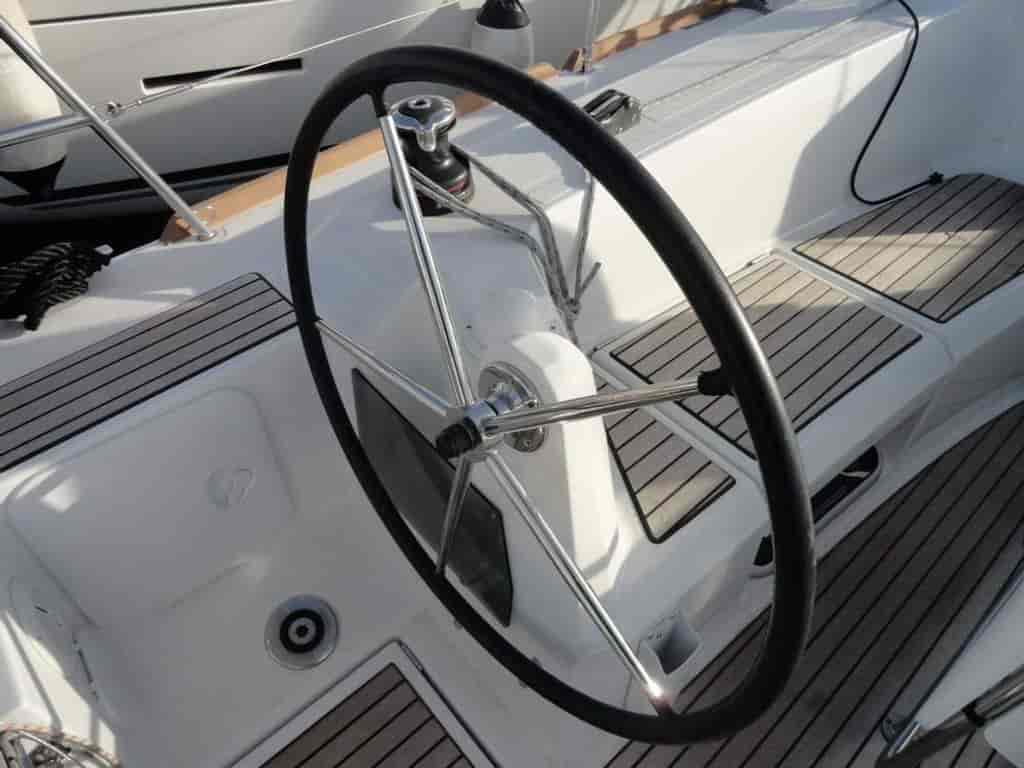 Boat picture 9