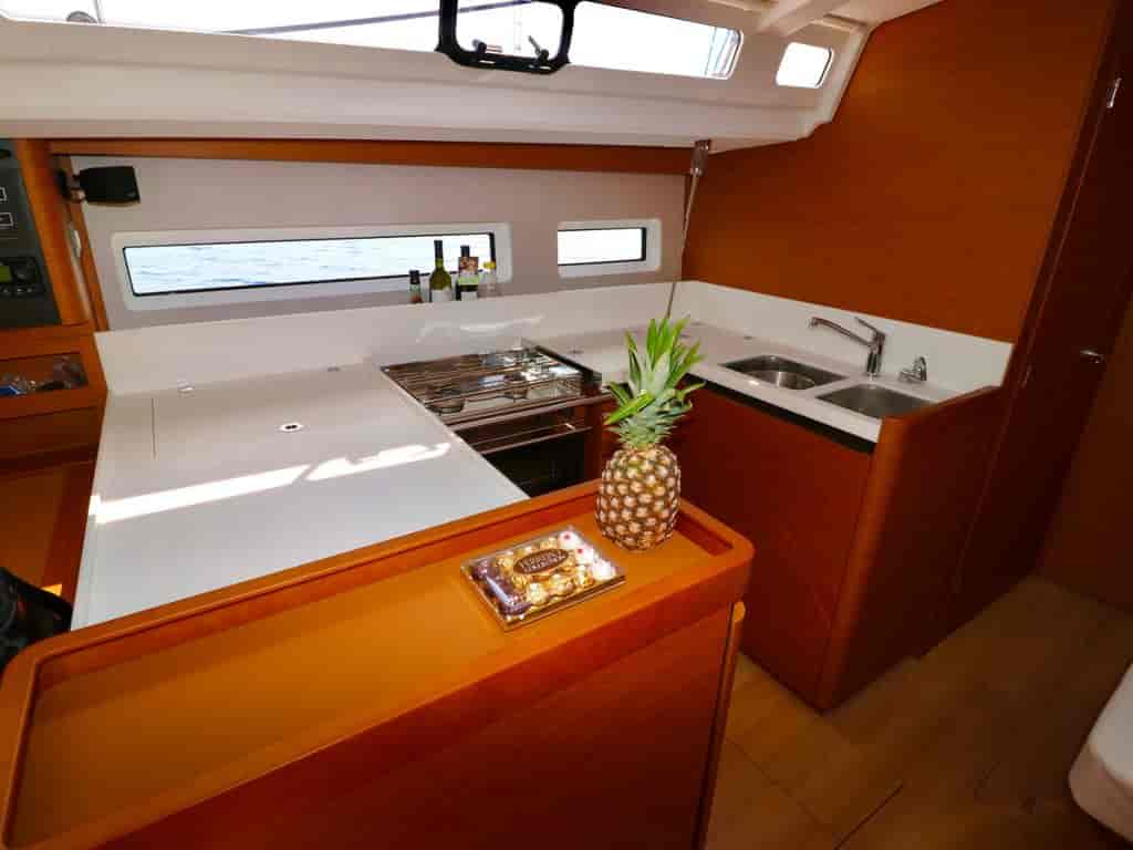 Boat picture 18