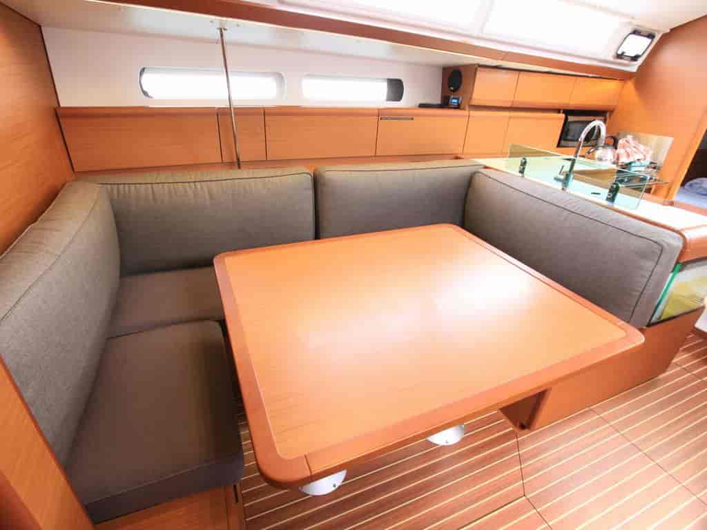Boat picture 9