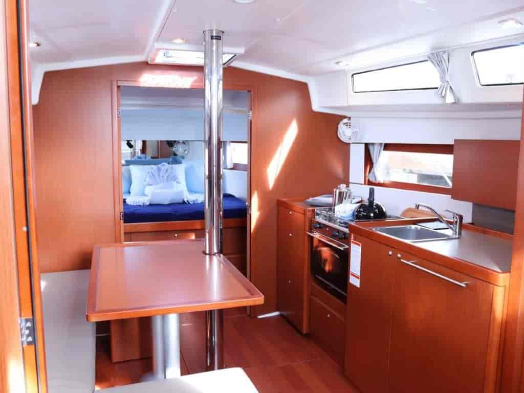Boat picture 13