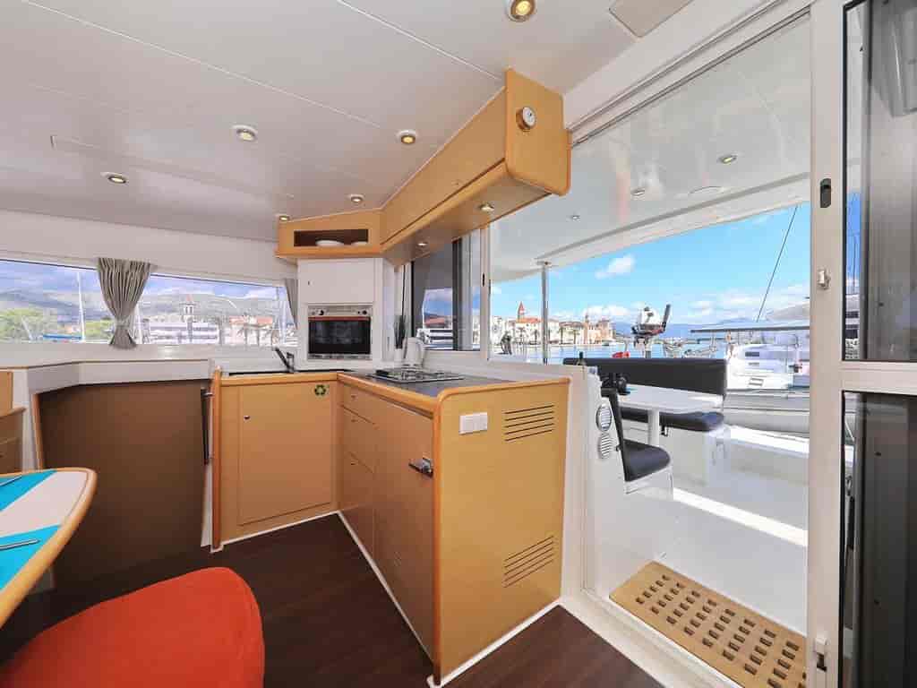 Boat picture 18