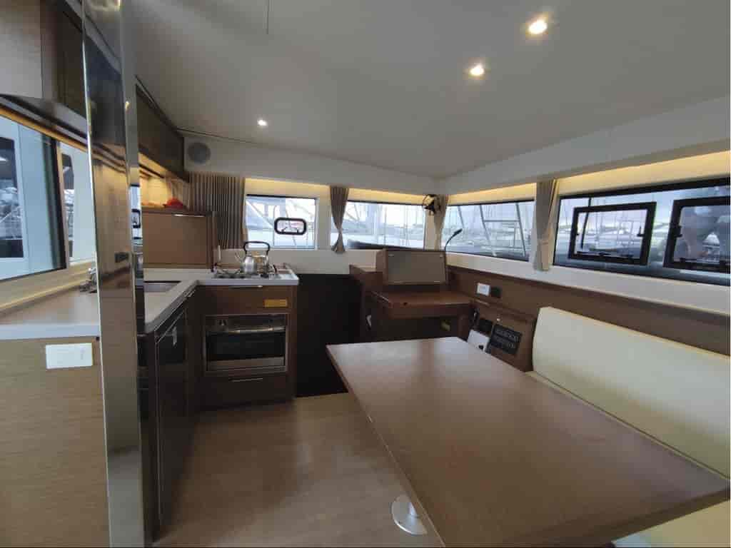 Boat picture 7
