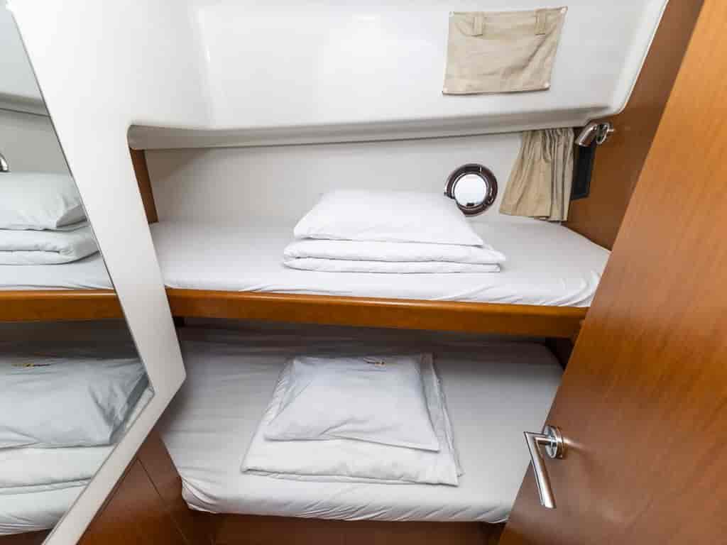 Boat picture 17