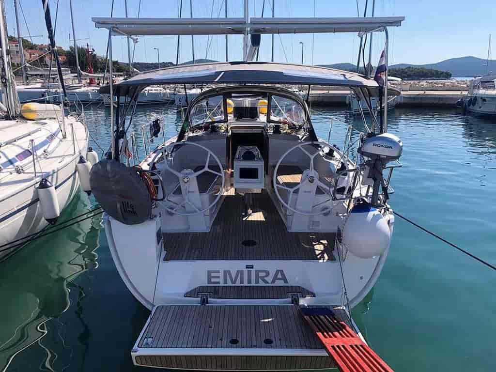 Photo 3 of Emira