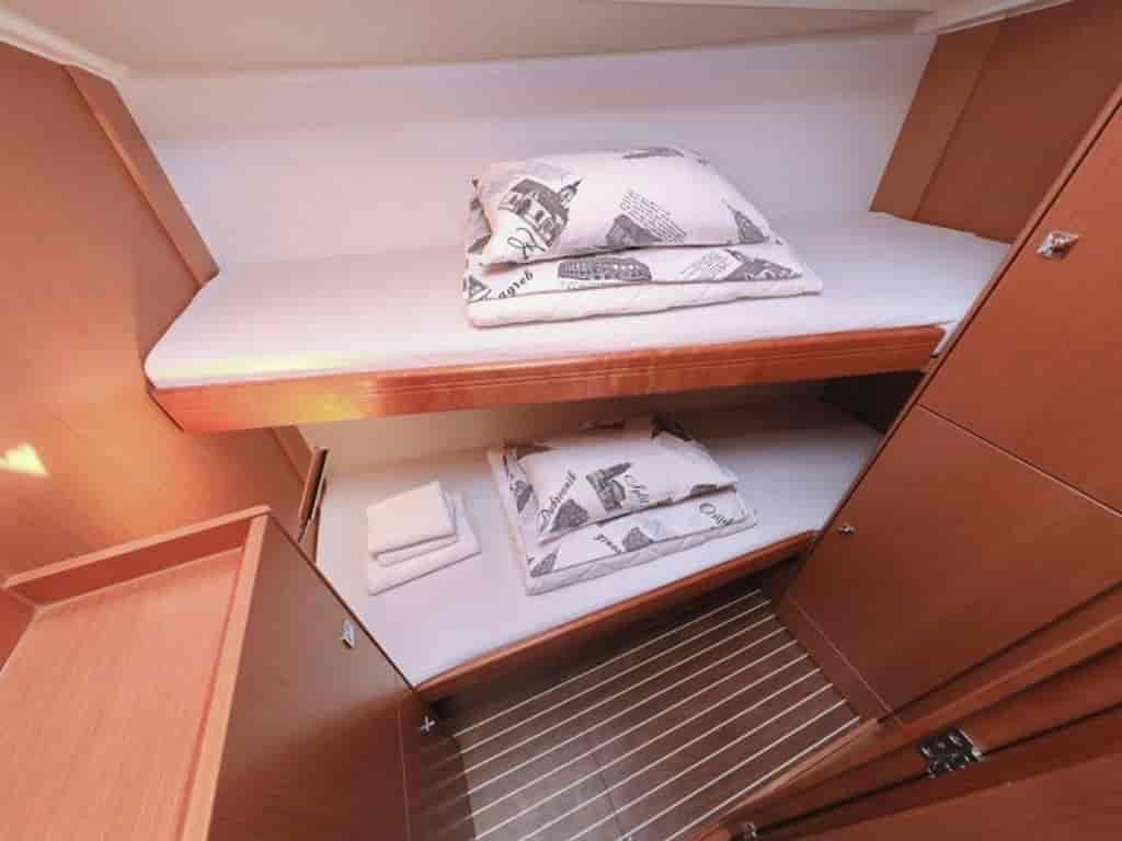 Boat picture 13