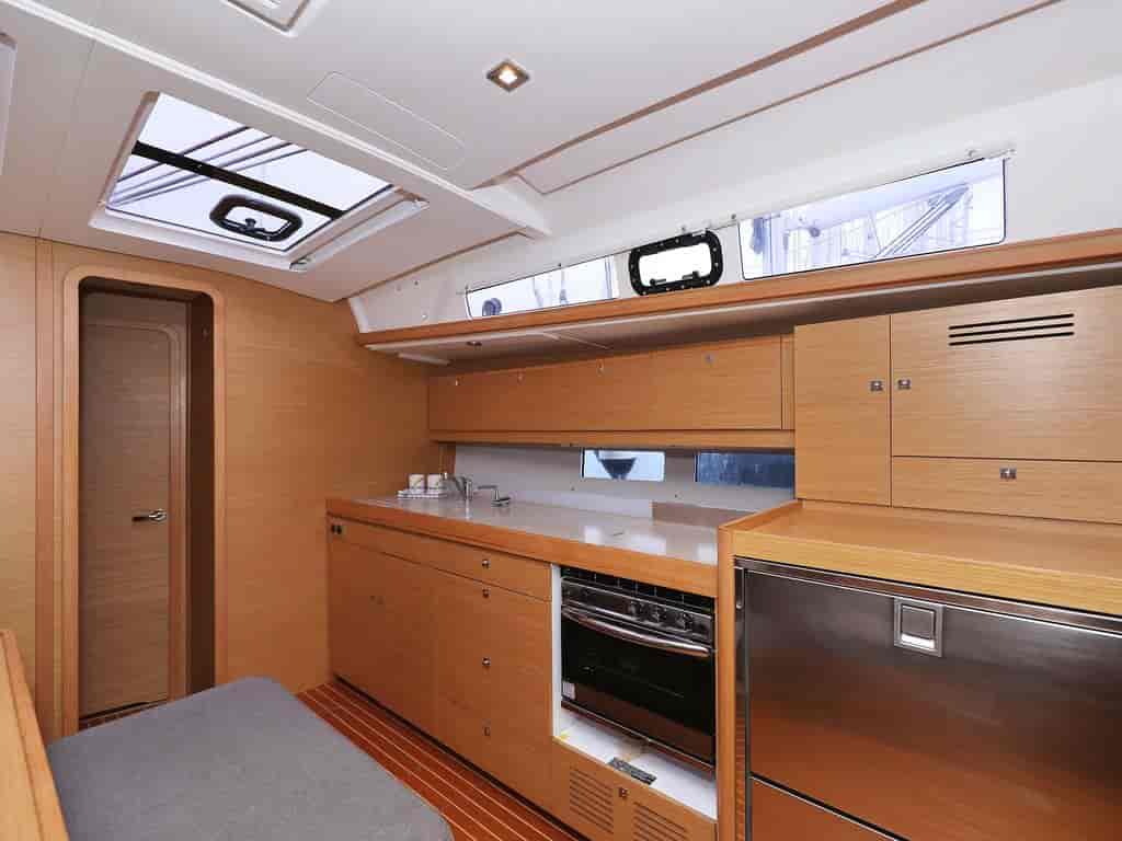 Boat picture 17
