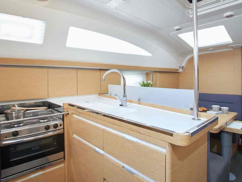 Boat picture 14