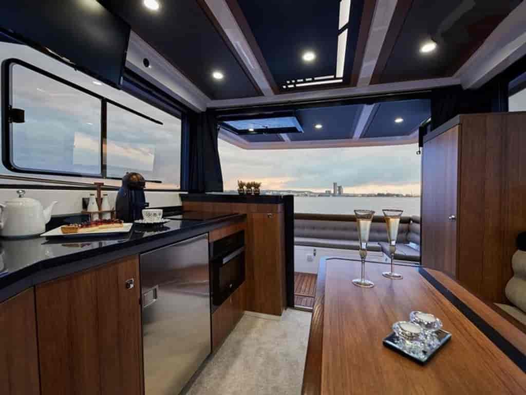 Boat picture 17