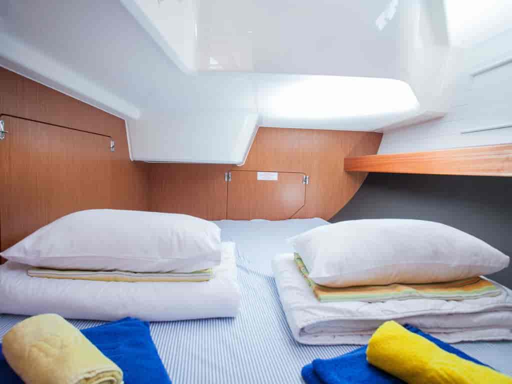 Boat picture 16