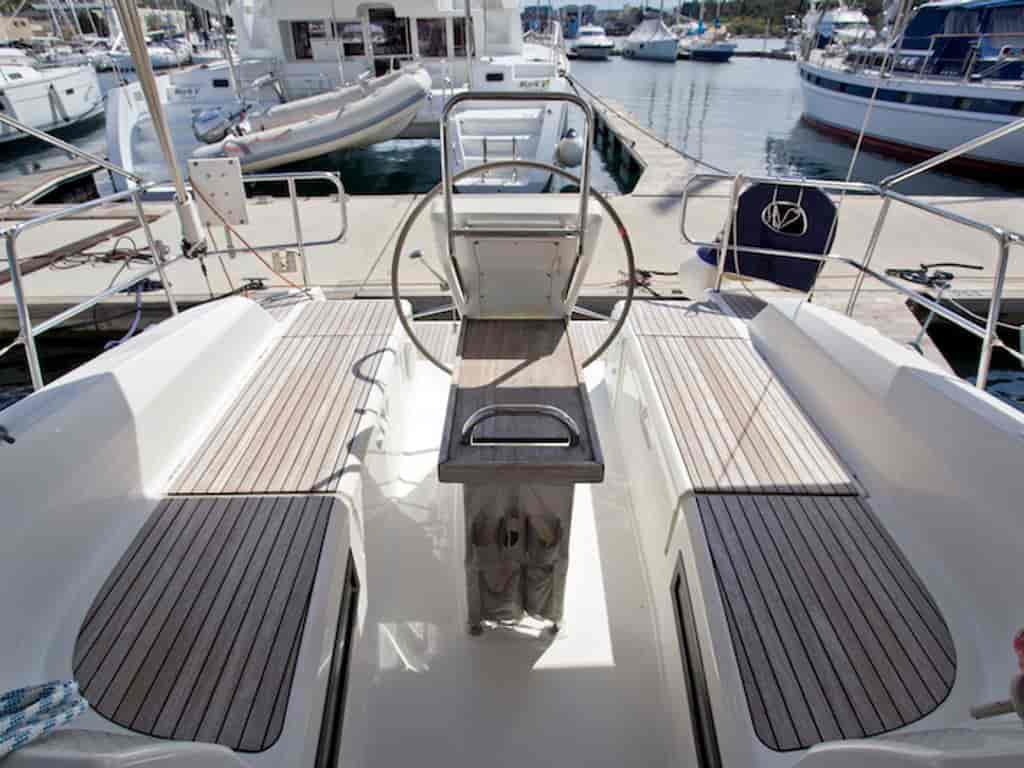 Boat picture 9