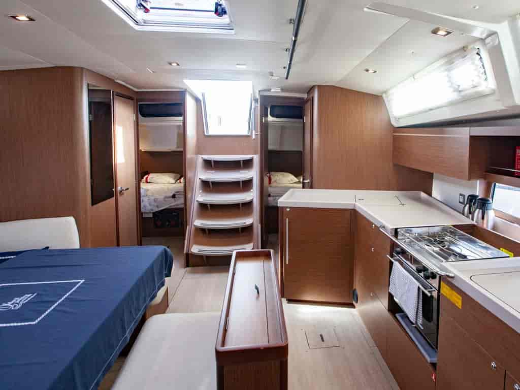 Boat picture 17