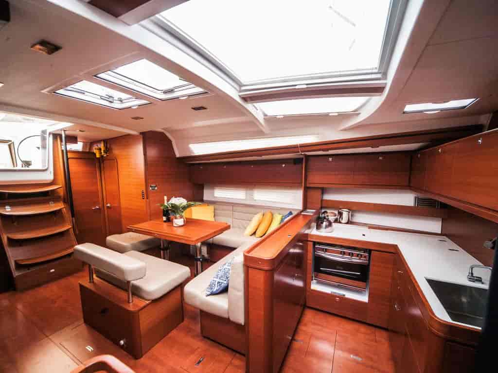 Boat picture 16