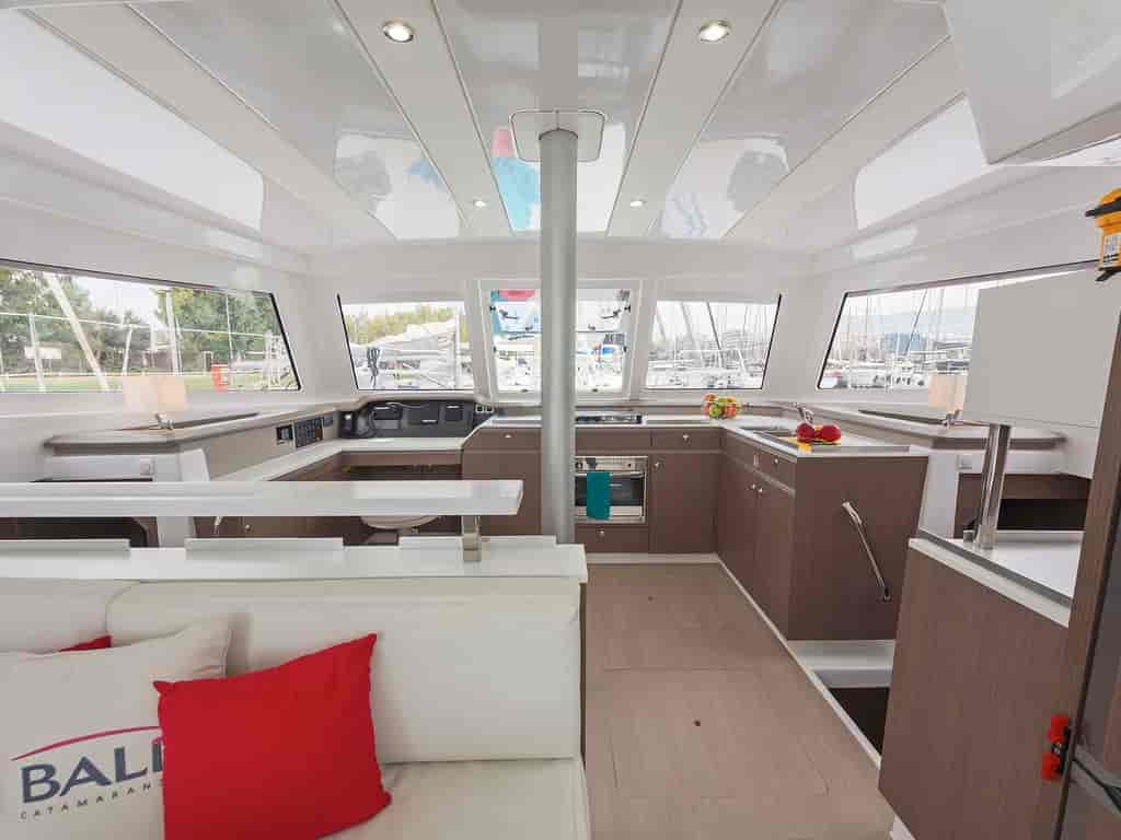 Boat picture 9