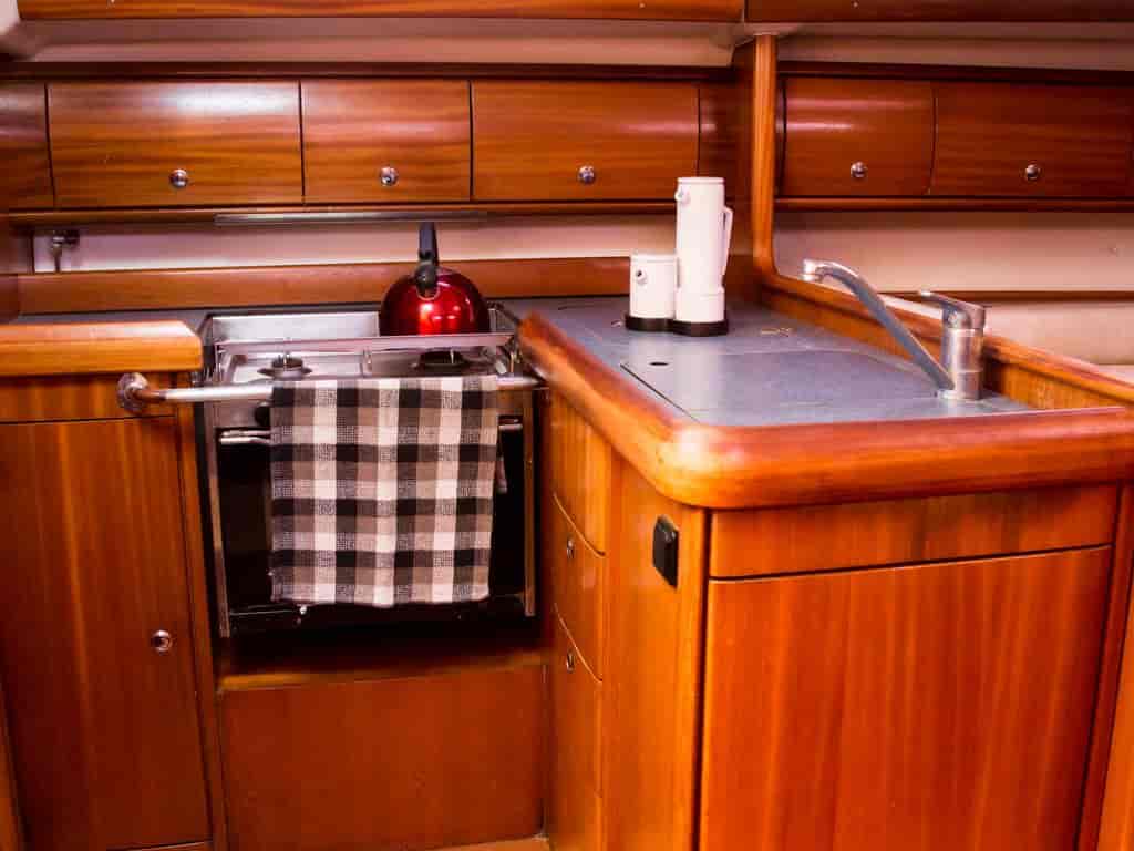 Boat picture 17