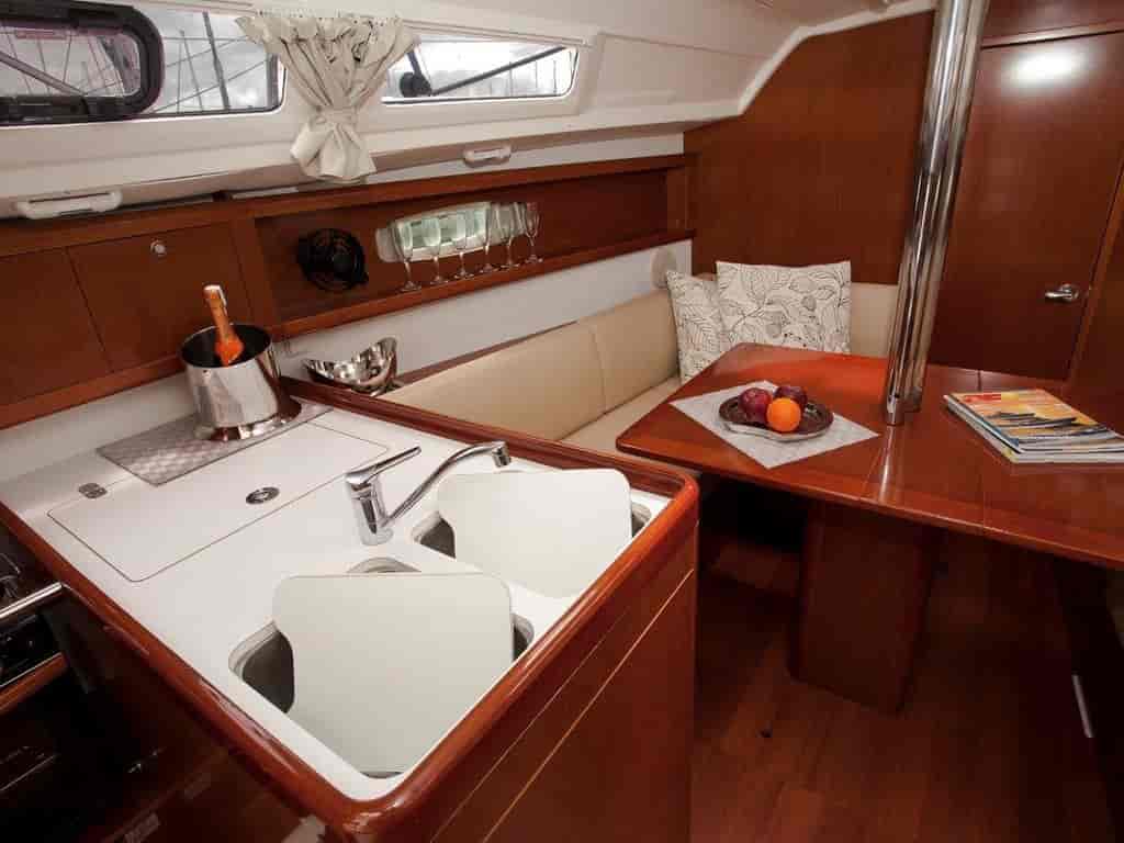 Boat picture 7