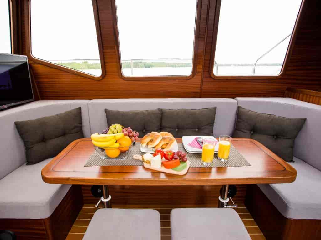 Boat picture 2