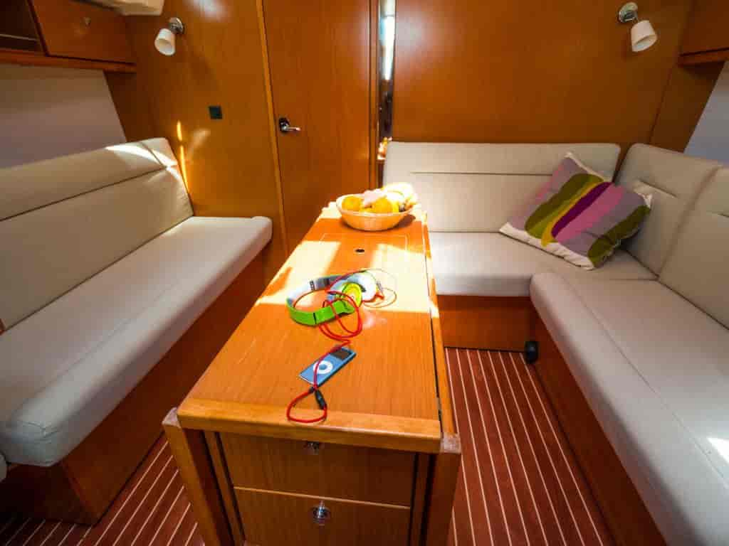 Boat picture 13