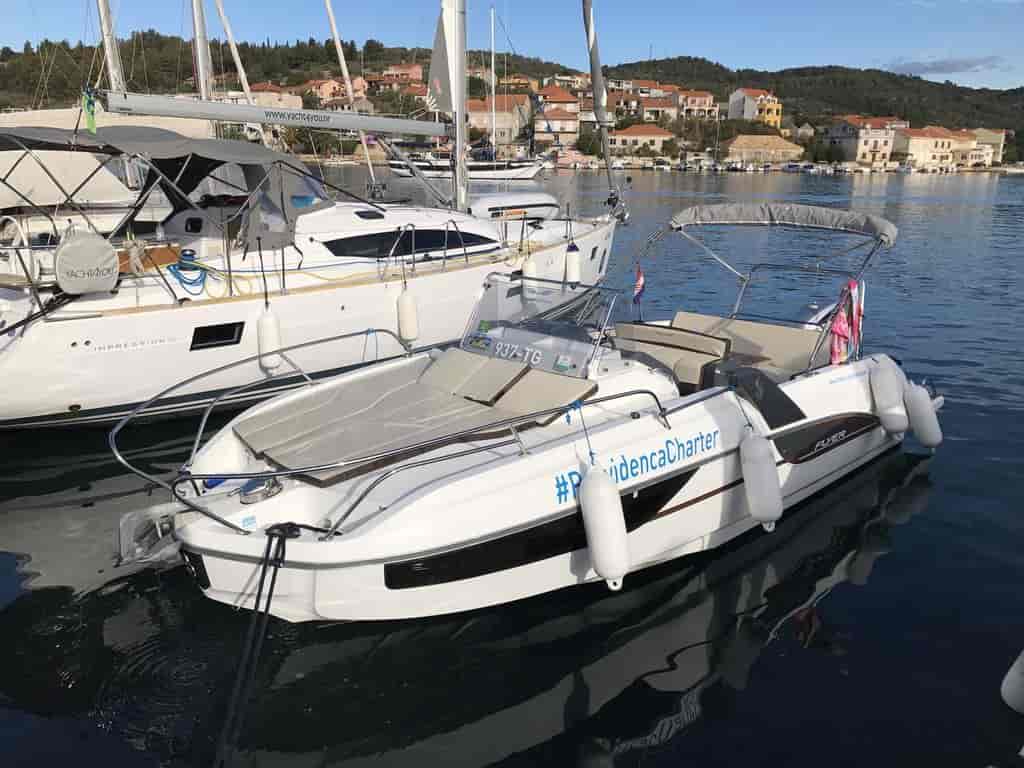 Photo 3 of Beneteau Flyer 7.7 Sun Deck