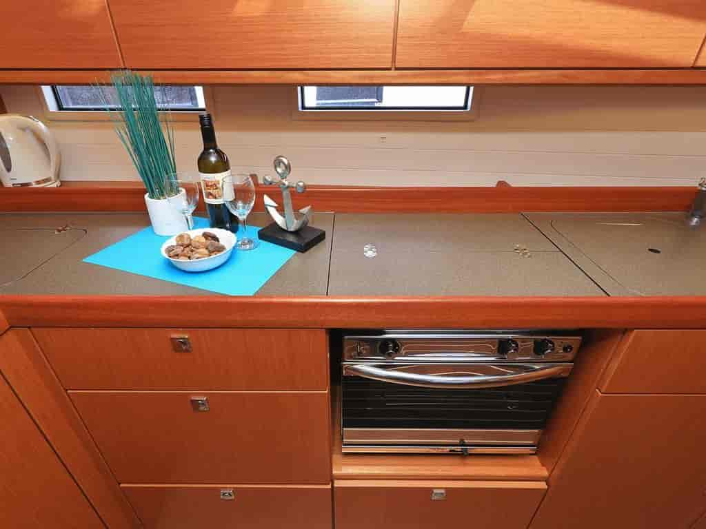 Boat picture 16
