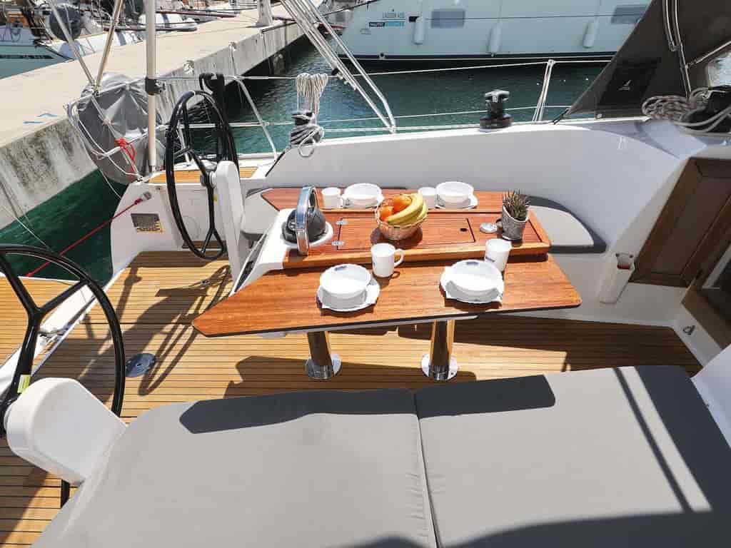 Boat picture 9