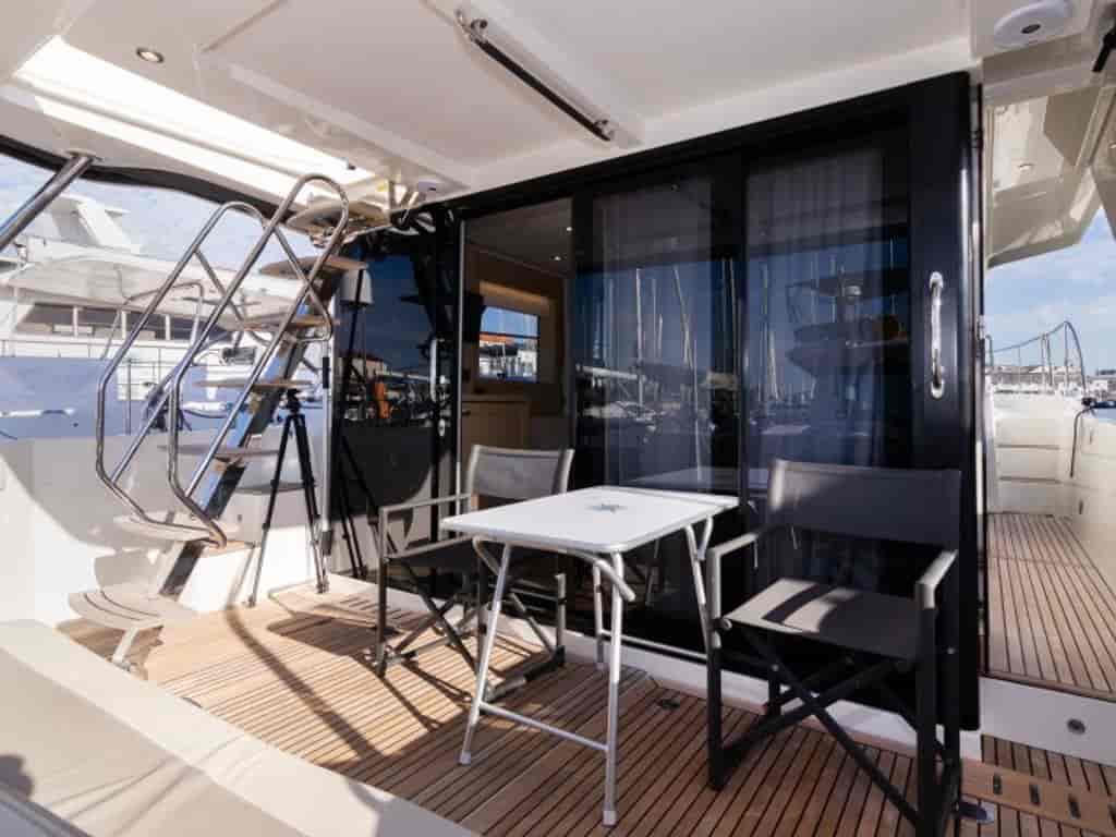 Boat picture 9