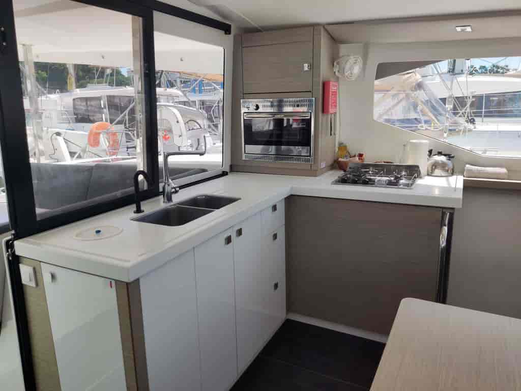 Boat picture 14