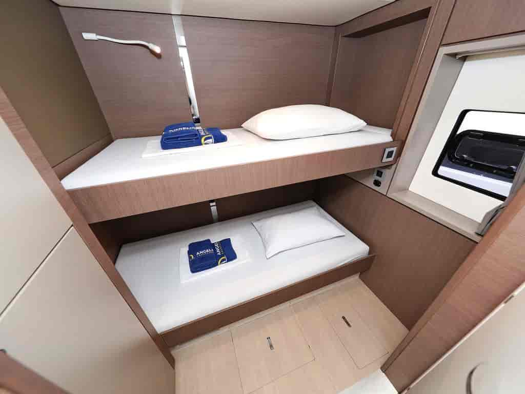 Boat picture 30