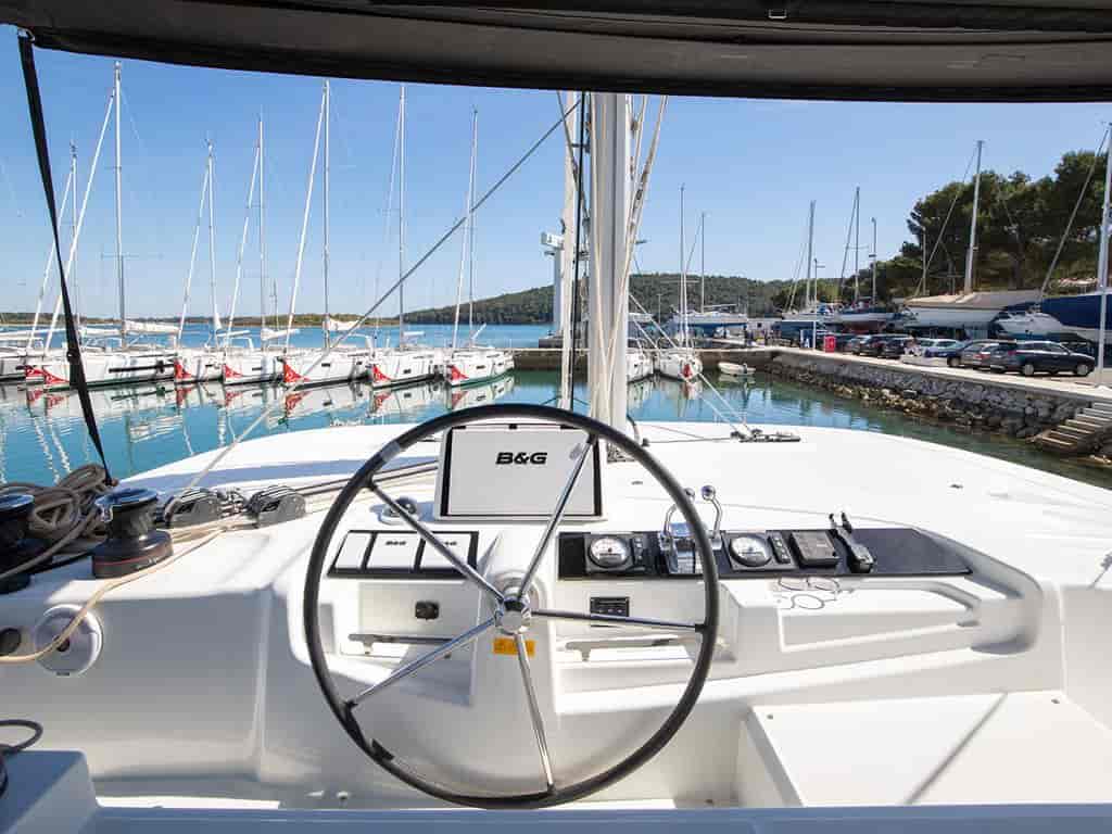 Boat picture 9