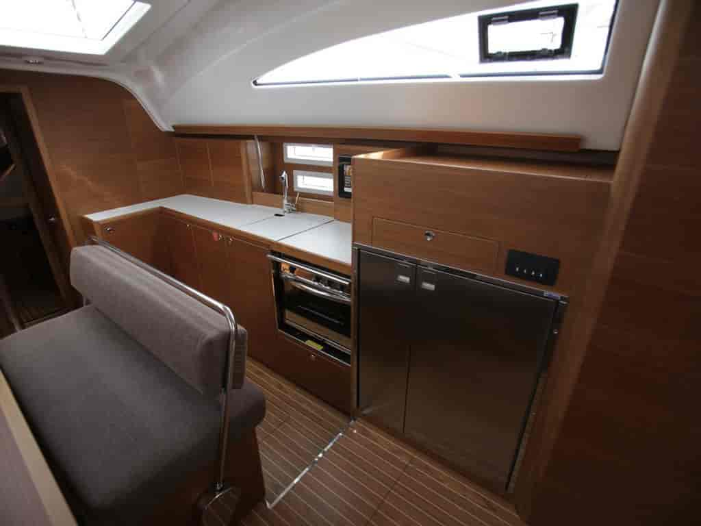 Boat picture 17