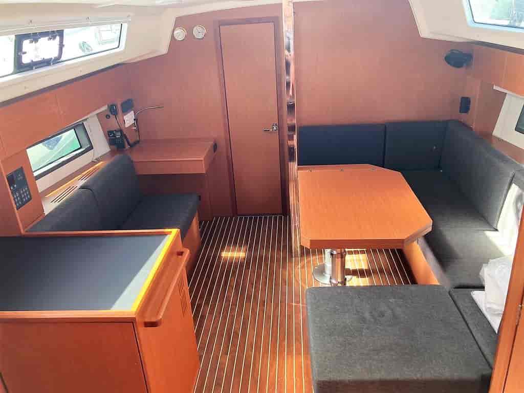 Boat picture 9