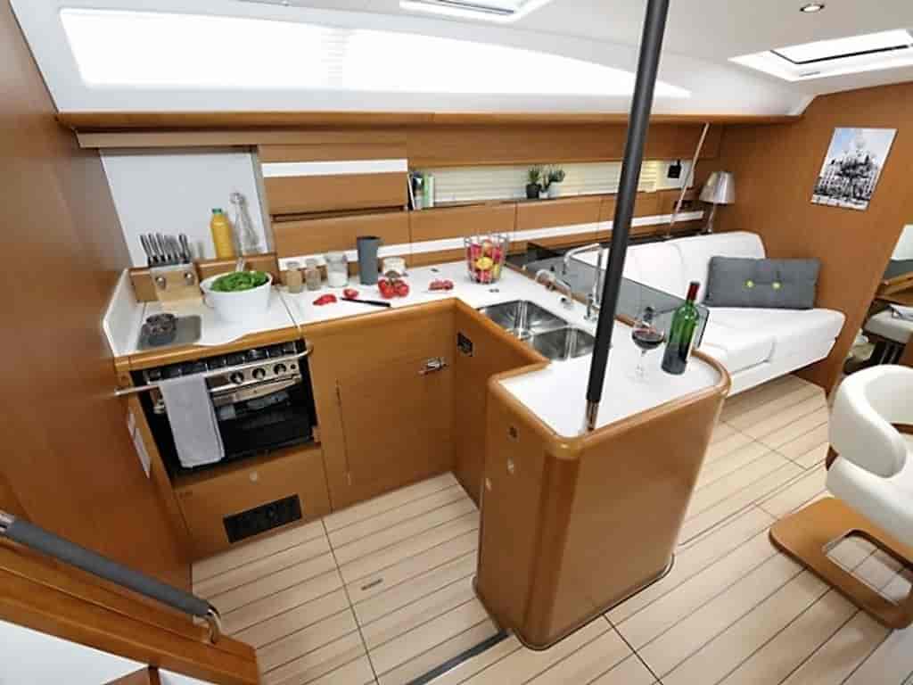 Boat picture 16