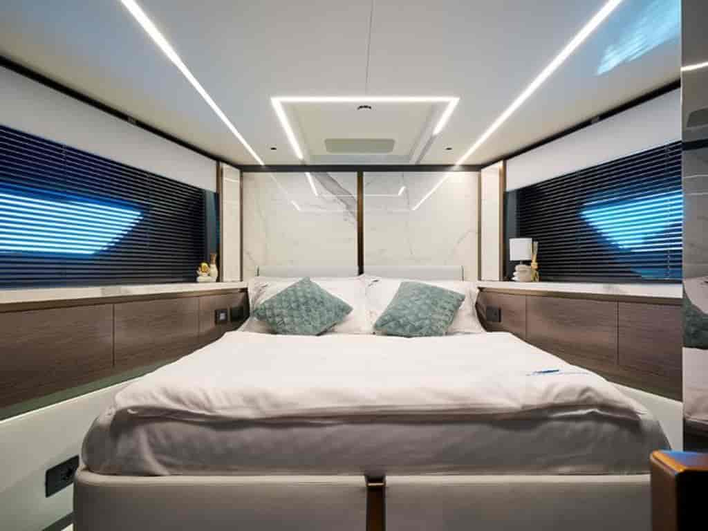 Boat picture 19