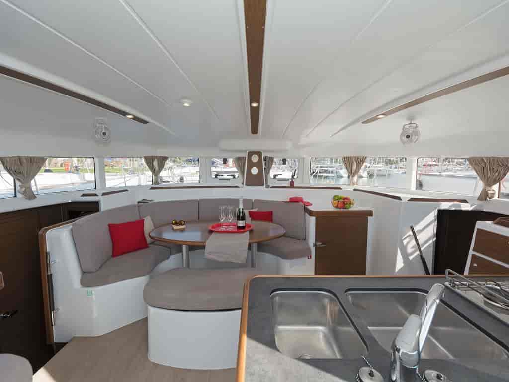 Boat picture 9