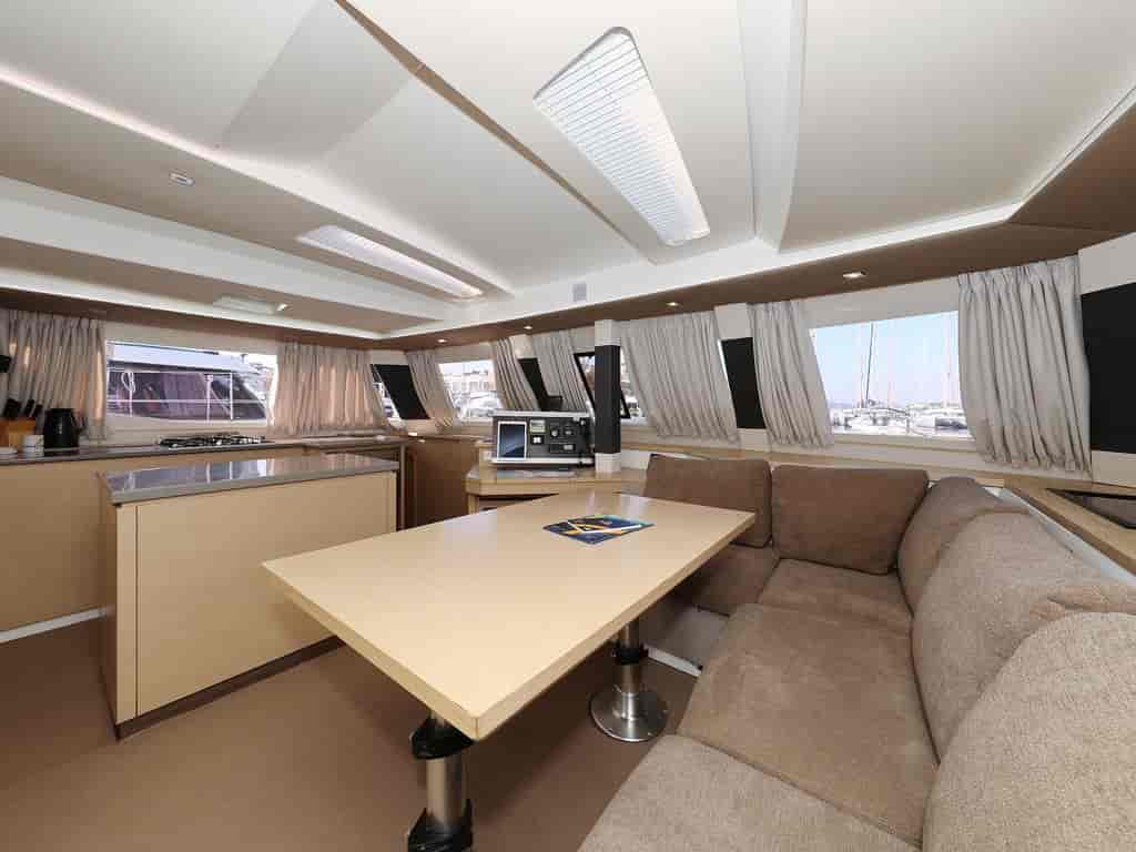 Boat picture 14