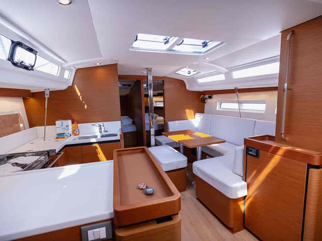Boat picture 9