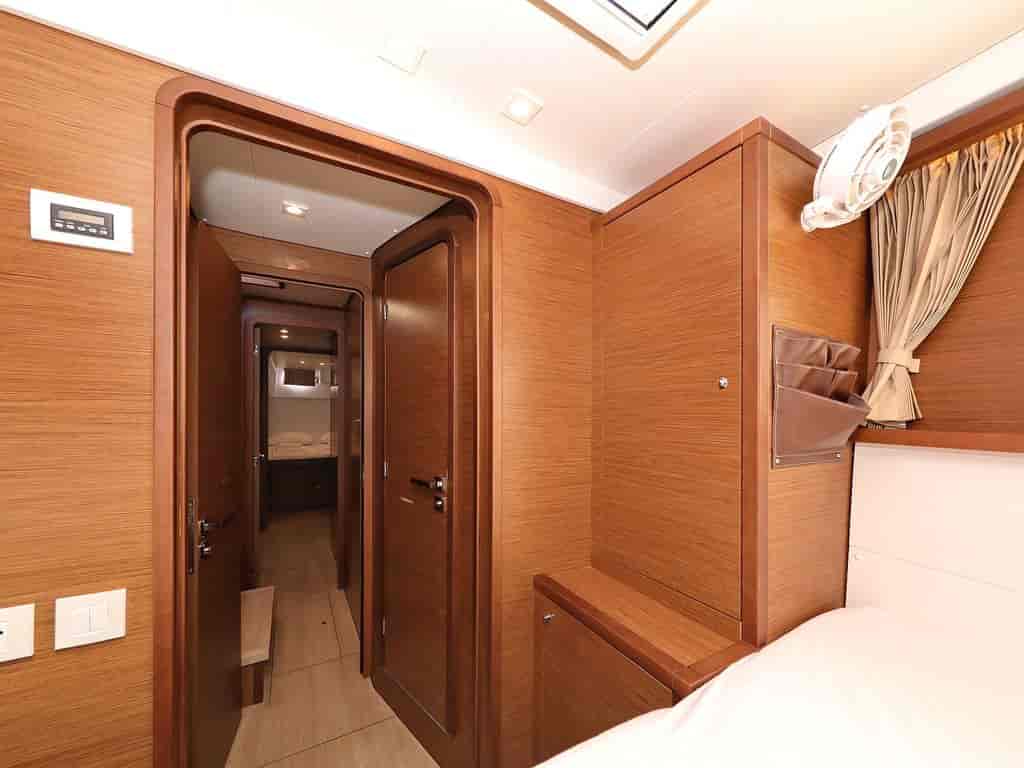 Boat picture 9