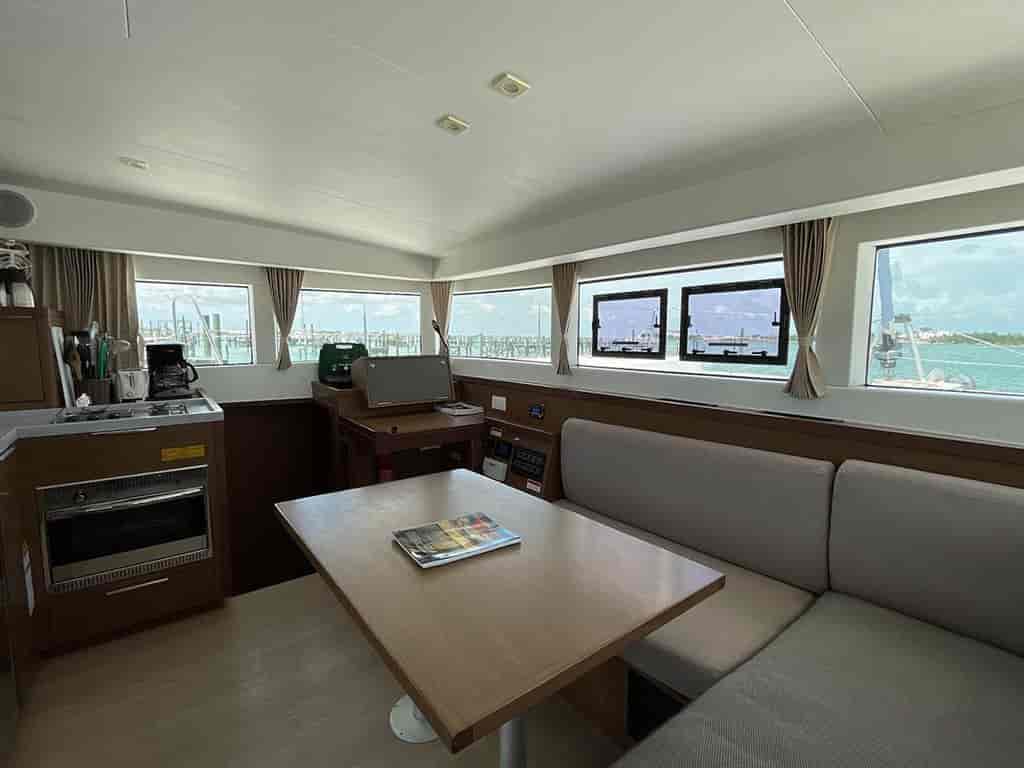 Boat picture 16