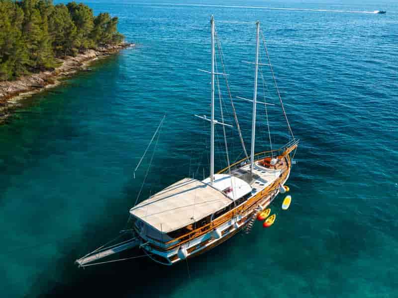 Boat picture 1
