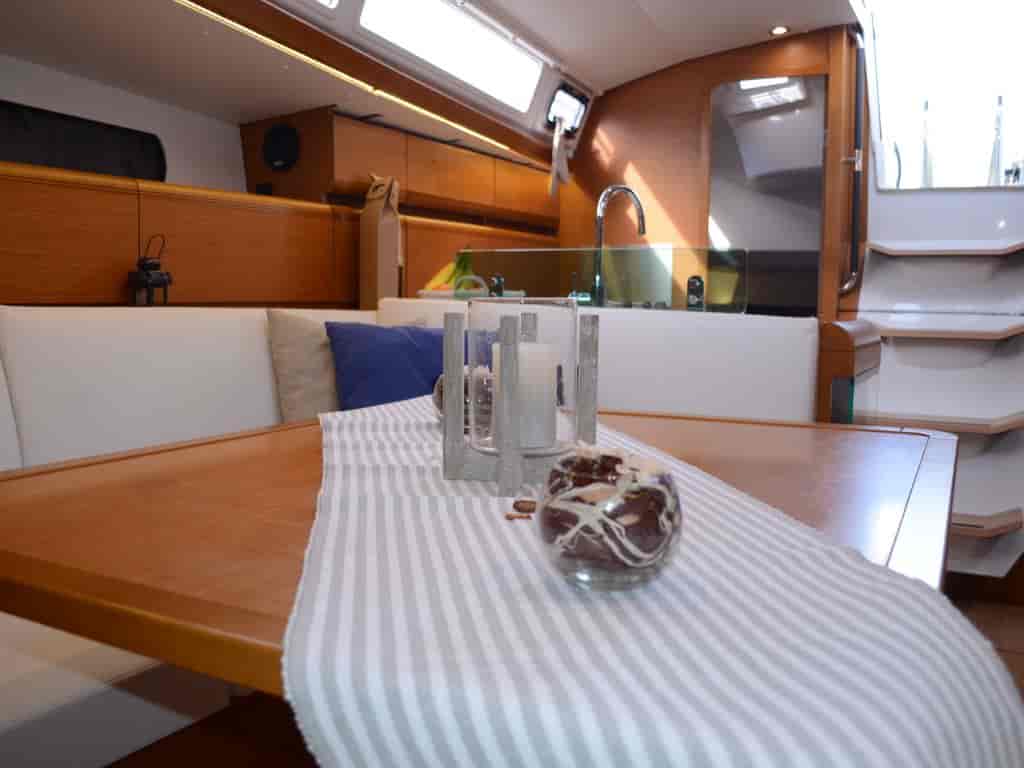 Boat picture 9