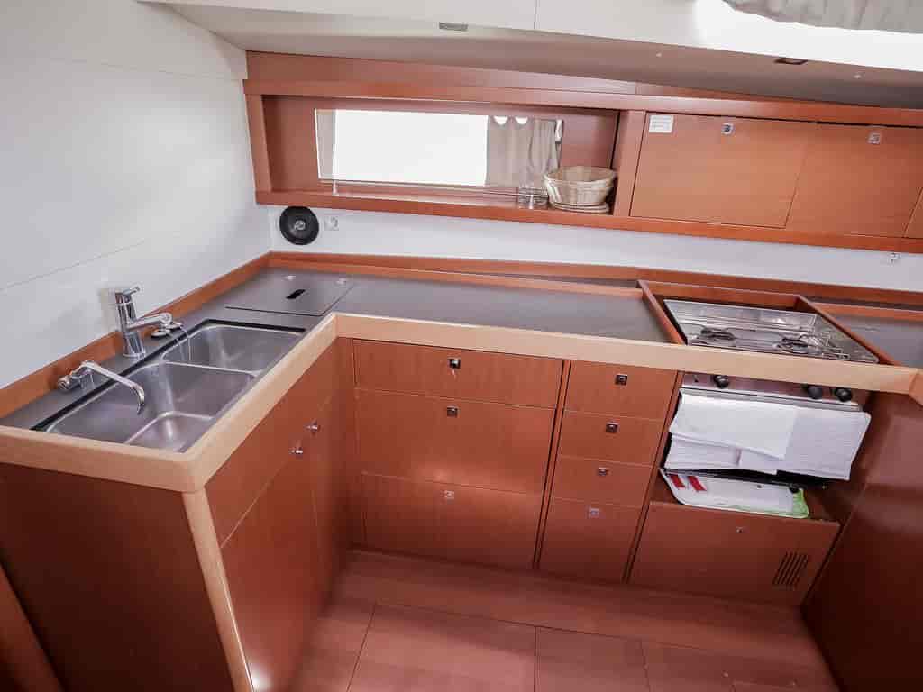 Boat picture 13