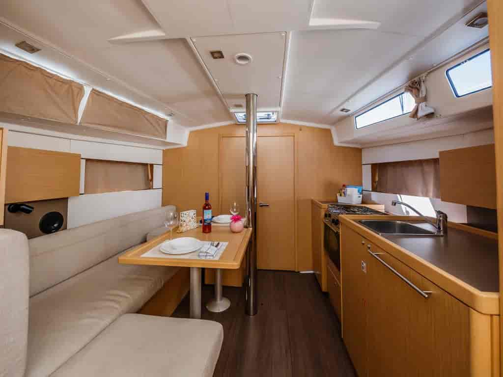 Boat picture 13