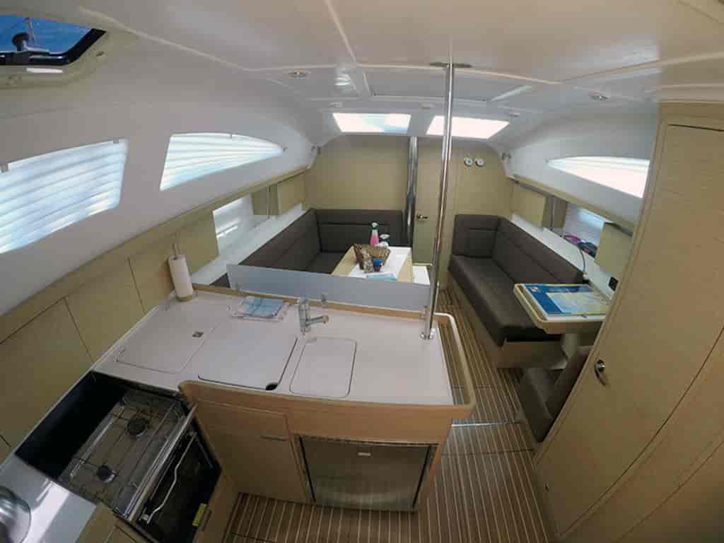 Boat picture 17