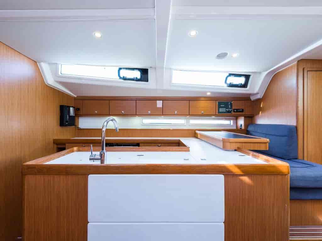 Boat picture 13