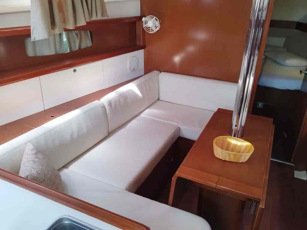 Boat picture 9
