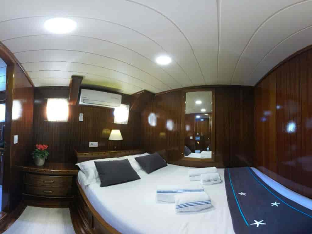 Boat picture 13