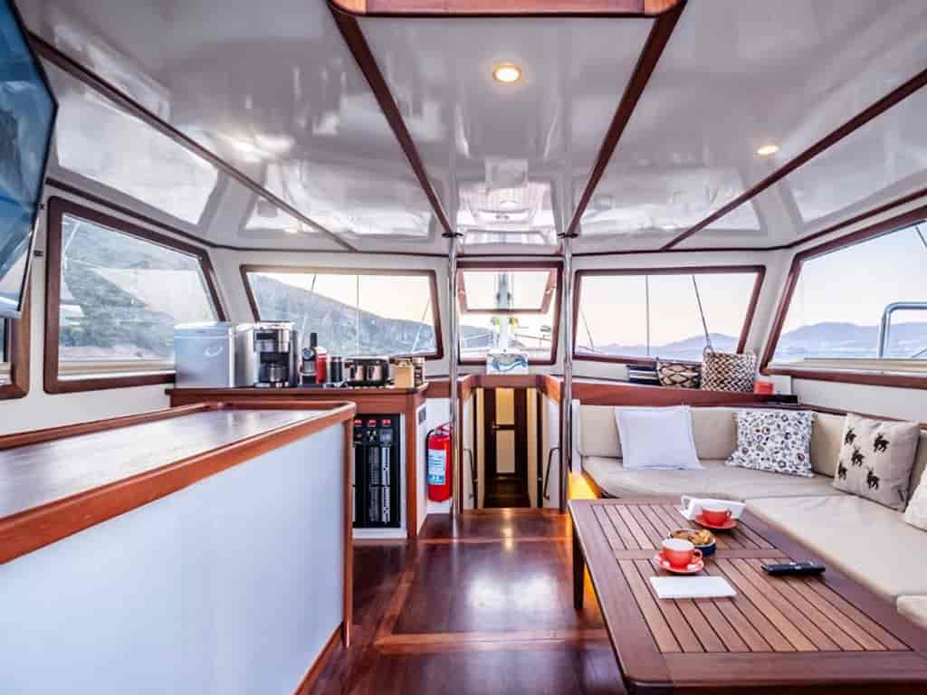Boat picture 9